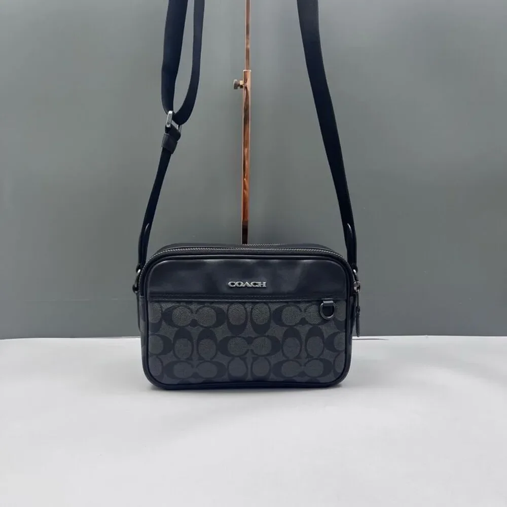 Coach Women Pre-Loved Bag Very Good Condition